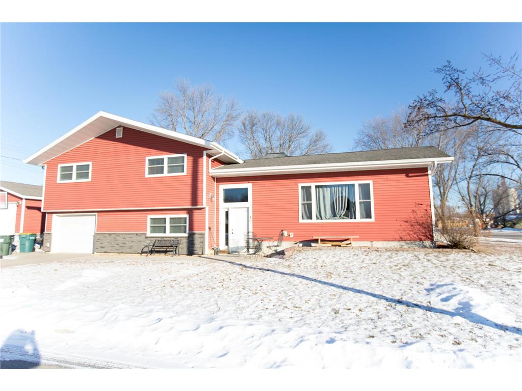 40 W 4th Street N Cottonwood MN 56229 6648829 image1