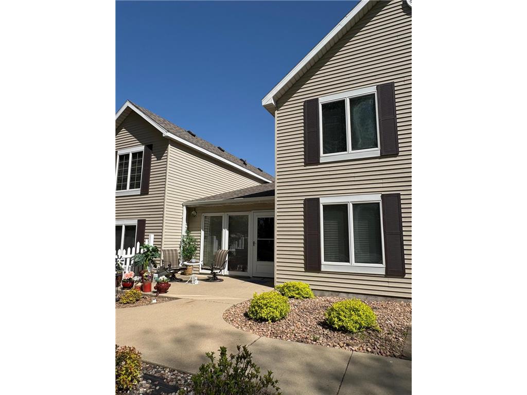 40 W Broadway Plainview MN 55964 6719643 image1