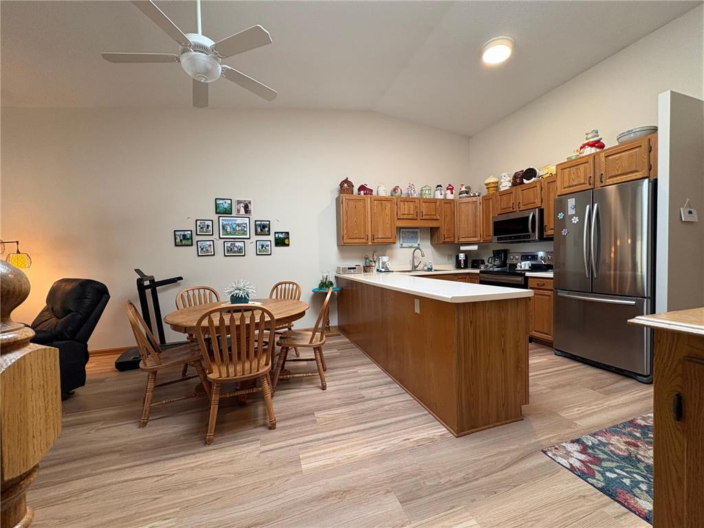 40 W Broadway Plainview MN 55964 6719643 image14
