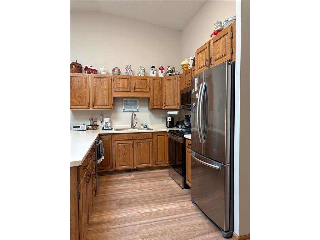 40 W Broadway Plainview MN 55964 6719643 image15