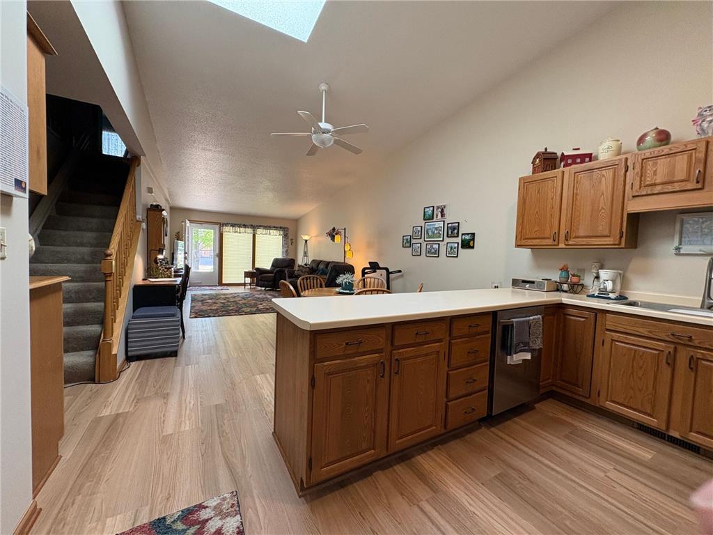 40 W Broadway Plainview MN 55964 6719643 image16