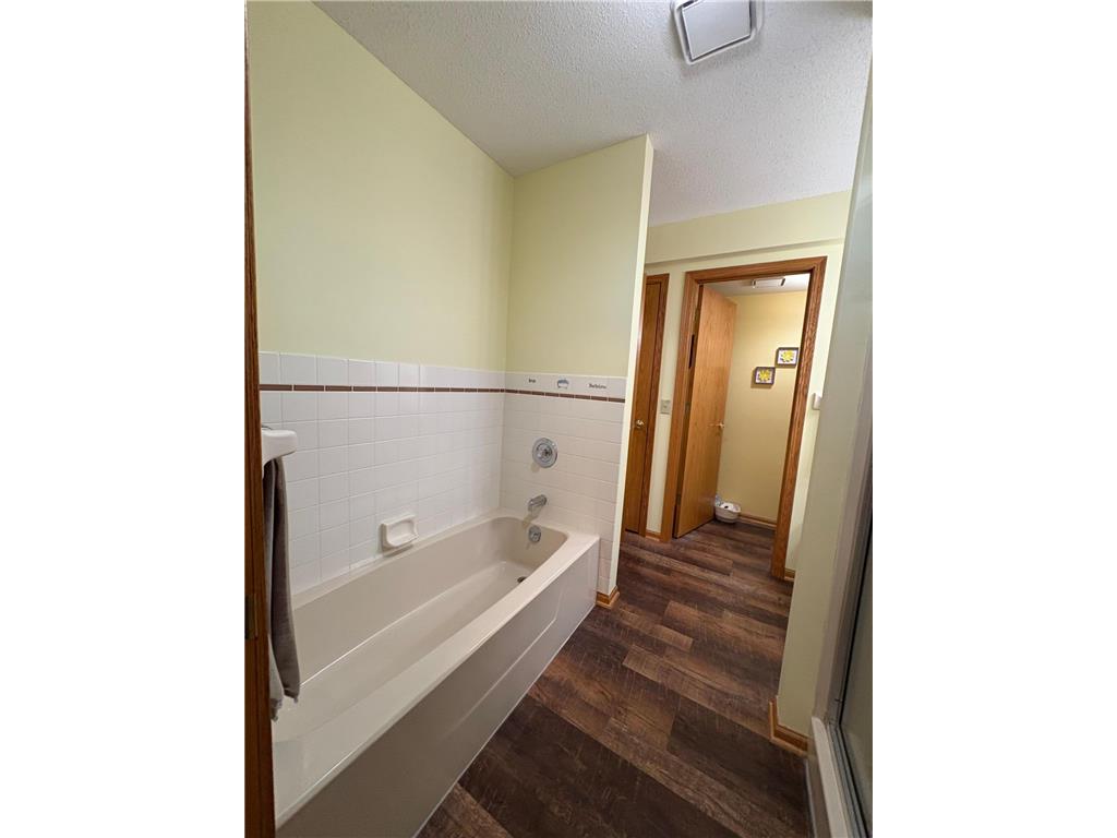 40 W Broadway Plainview MN 55964 6719643 image28