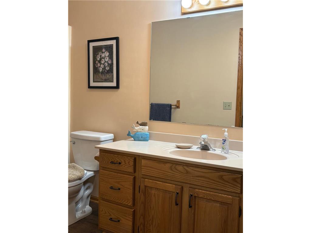 40 W Broadway Plainview MN 55964 6719643 image34