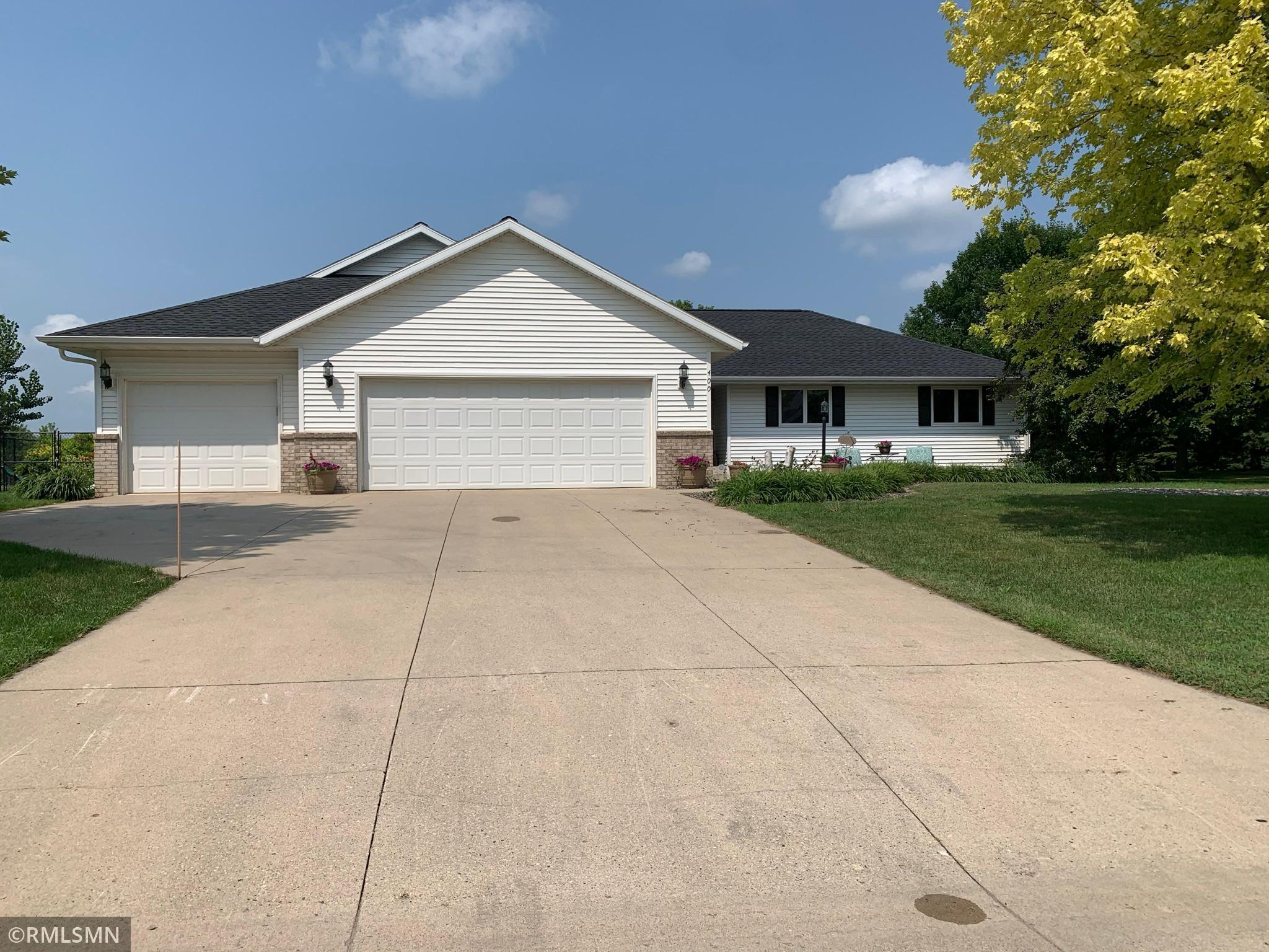 400 16th Avenue NE, Willmar, MN, 56201 MLS 6071243 Edina Realty