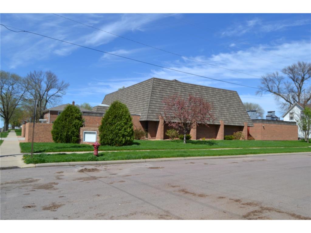 400 6th Street Lafayette MN 56054 6195979 image1