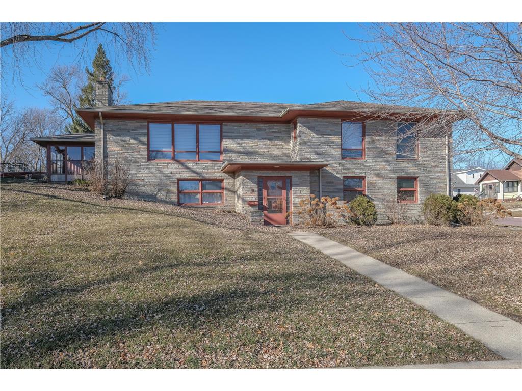 400 9th Street SE Waseca MN 56093 6488566 image1