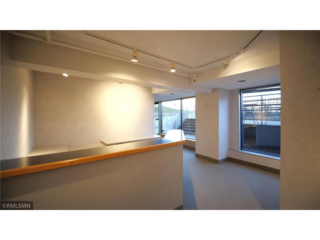 400 Broadway Avenue S #11 Rochester MN 55904 6817967 image3