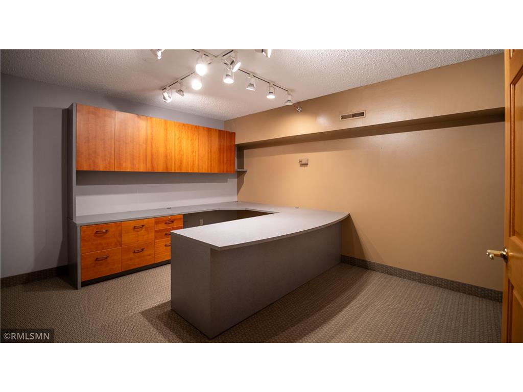 400 Broadway Avenue S #11 Rochester MN 55904 6817967 image6