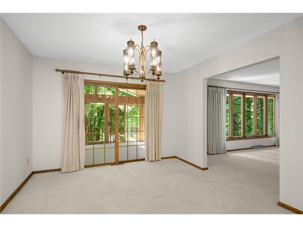 400 Cimarron Circle Chanhassen MN 55317 - Lotus Lake 7061895 image17
