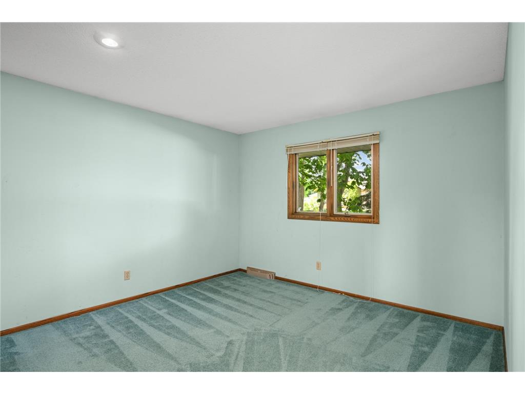 400 Cimarron Circle Chanhassen MN 55317 - Lotus Lake 7061895 image34