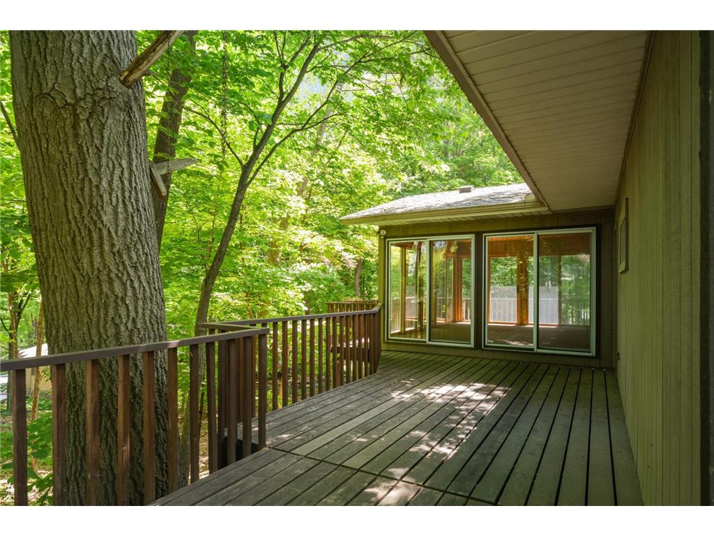 400 Cimarron Circle Chanhassen MN 55317 - Lotus Lake 7061895 image48