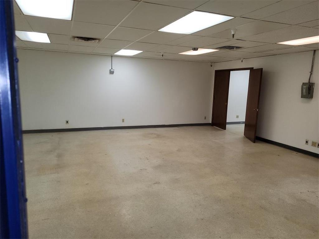 400 Commerce Court Vadnais Heights MN 55127 6505635 image5