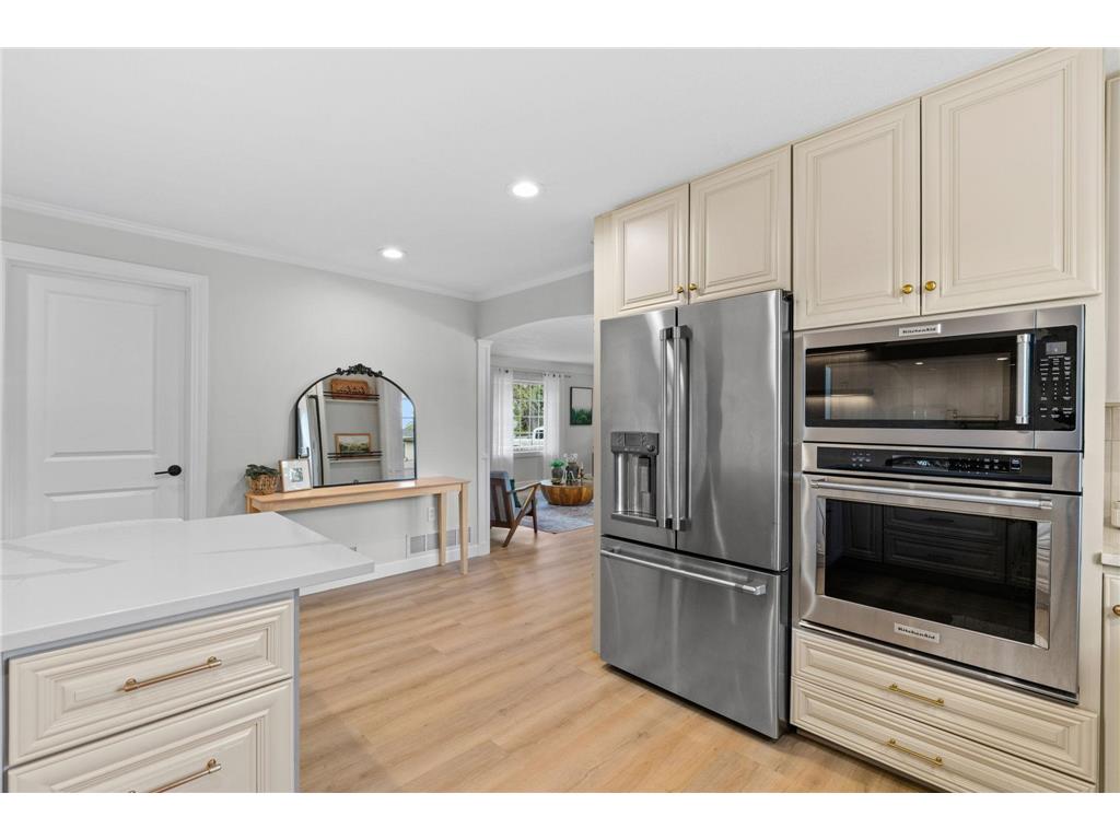 400 Decatur Avenue N Golden Valley MN 55427 7096955 image30