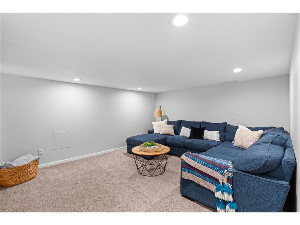 400 Decatur Avenue N Golden Valley MN 55427 7096955 image54