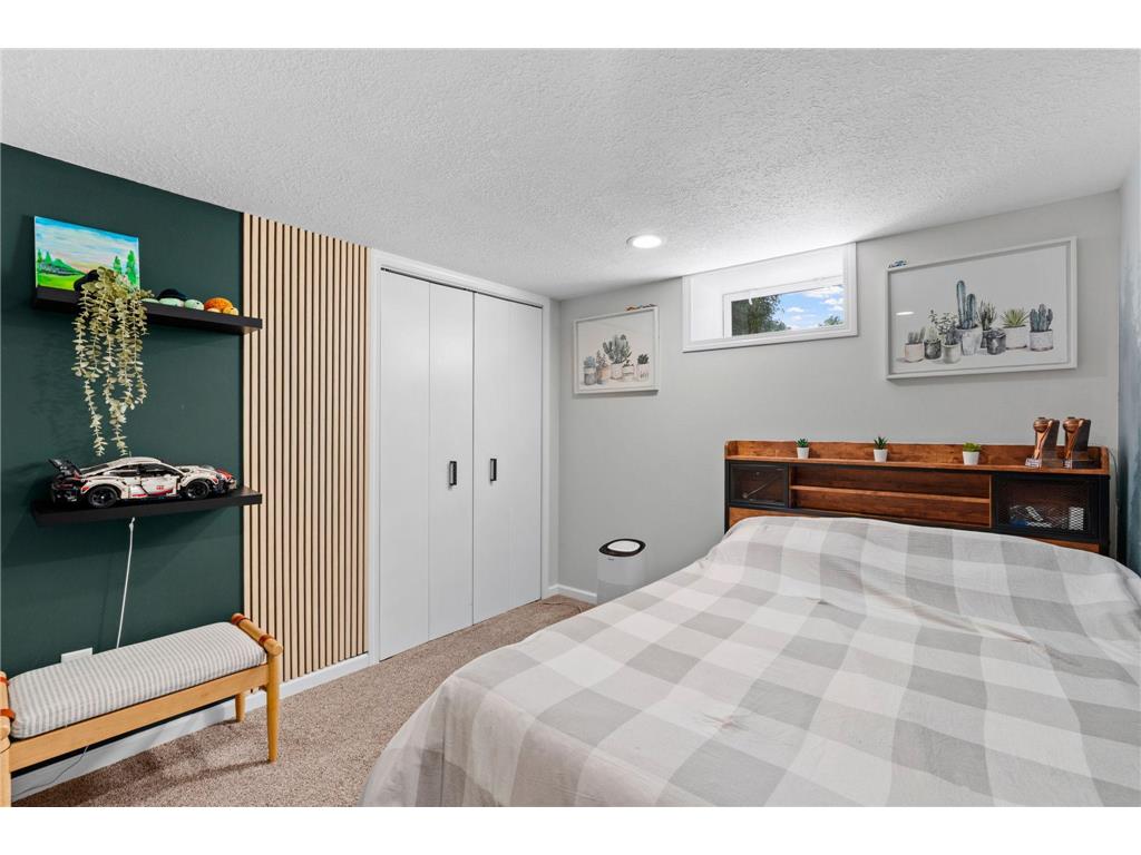400 Decatur Avenue N Golden Valley MN 55427 7096955 image56