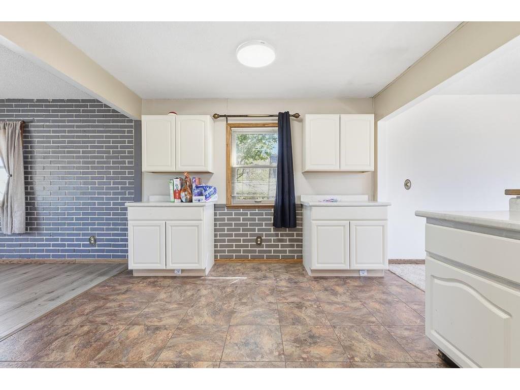 400 E Southview Drive Marshall MN 56258 7074815 image17