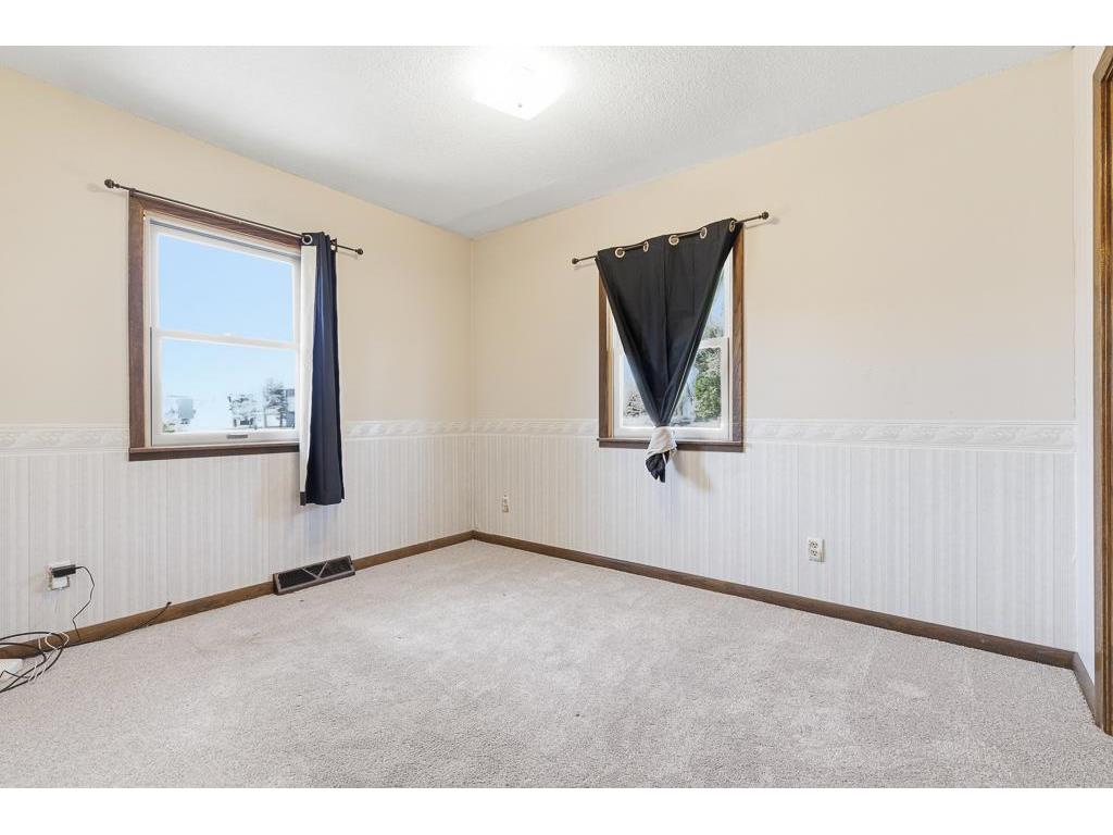 400 E Southview Drive Marshall MN 56258 7074815 image26
