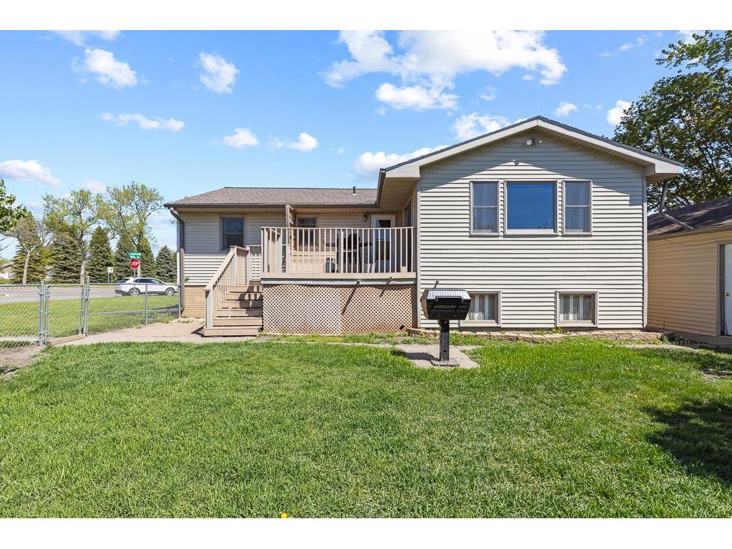 400 E Southview Drive Marshall MN 56258 7074815 image3