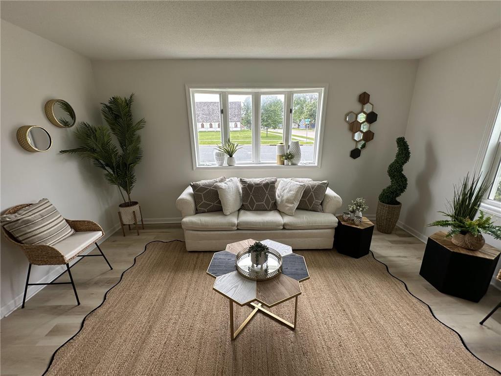 400 E State Street Belle Plaine MN 56011 6761685 image1