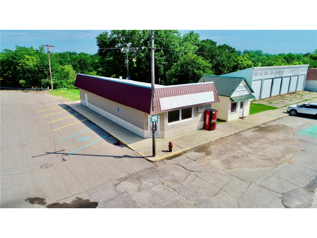 400 Front Street Russell MN 56169 6230137 image1