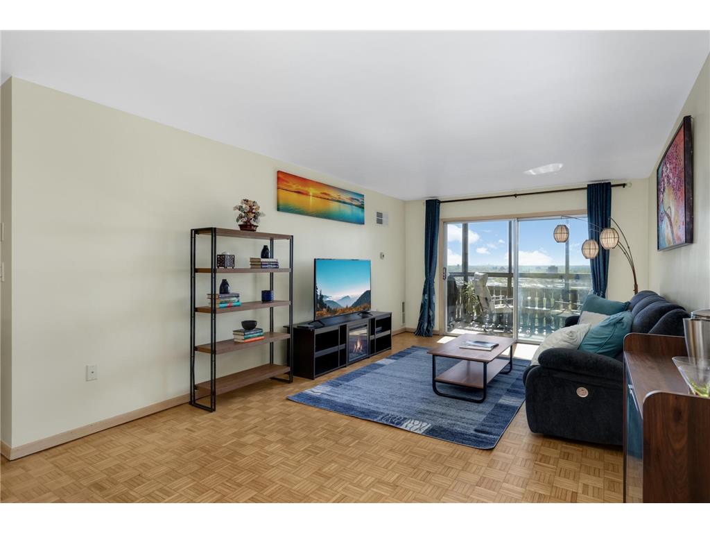 400 Groveland Avenue #1514 Minneapolis MN 55403 7069849 image7