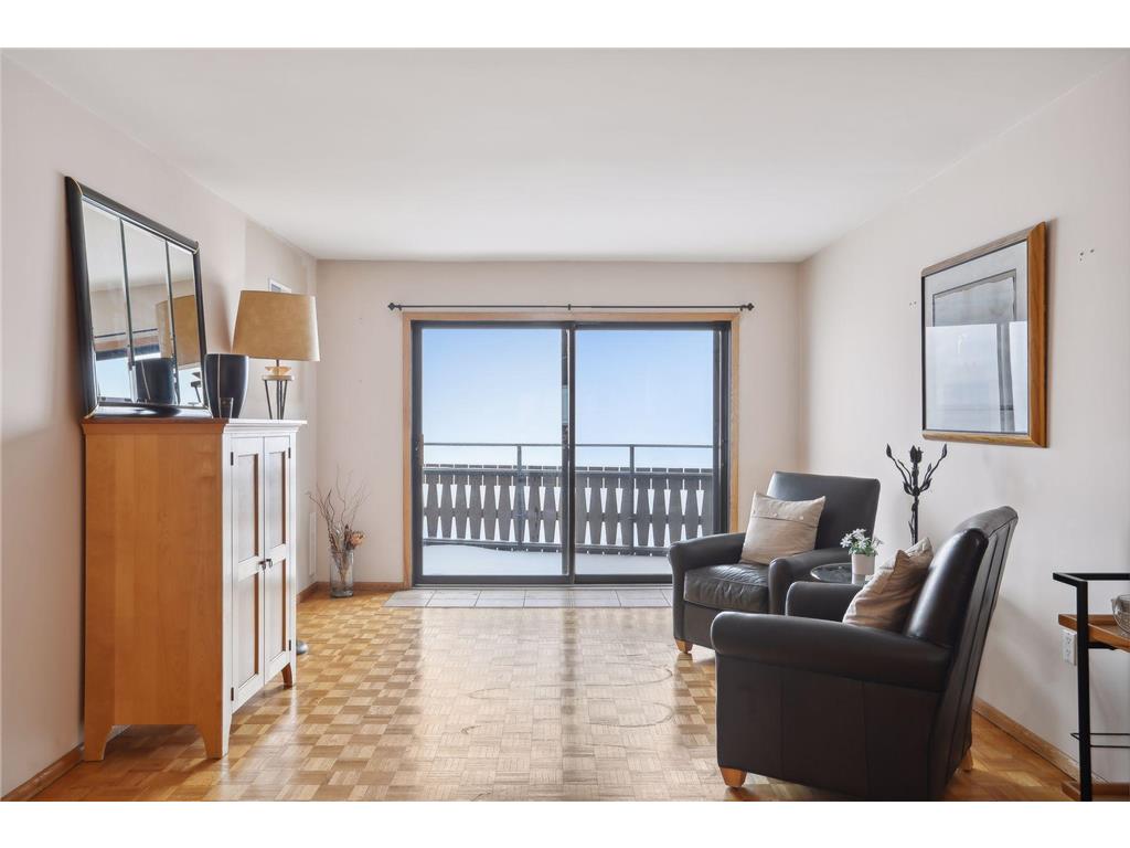 400 Groveland Avenue #1614 Minneapolis MN 55403 6499248 image1