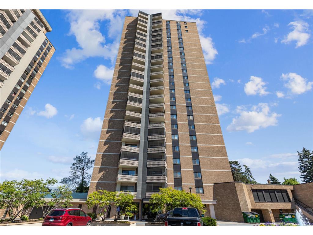 400 Groveland Avenue #1809 Minneapolis MN 55403 6585674 image1