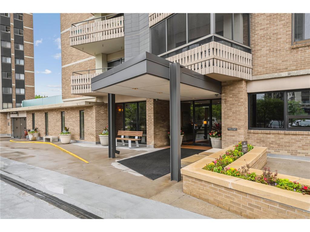 400 Groveland Avenue #311 Minneapolis MN 55403 6560944 image1