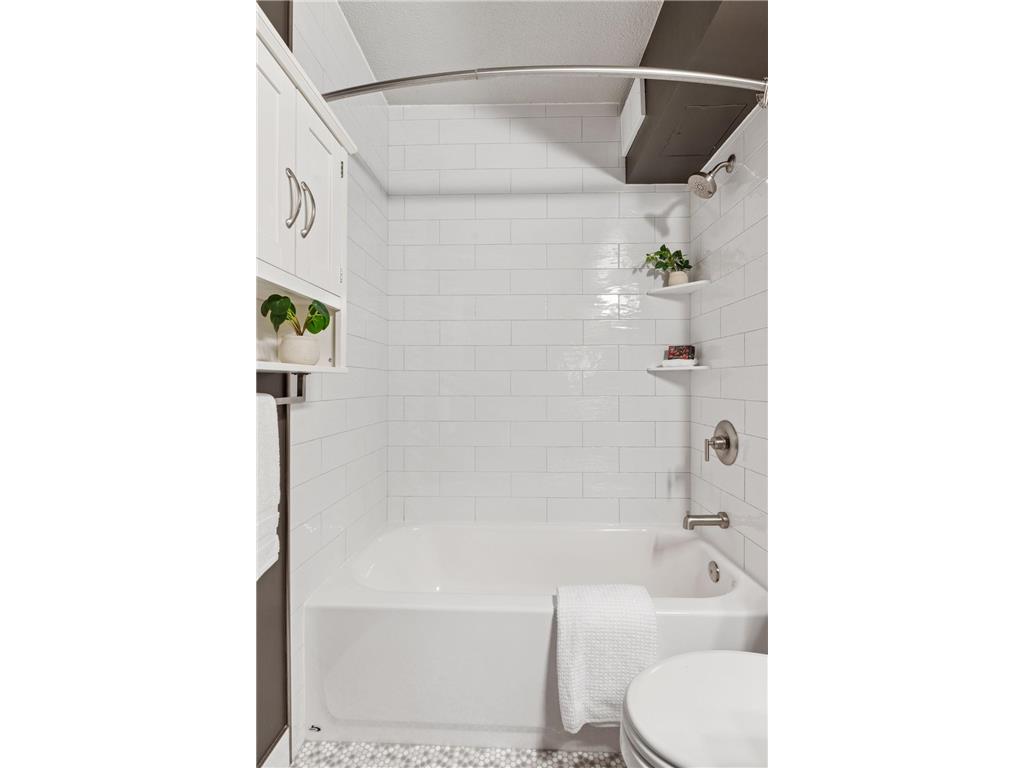400 Groveland Avenue #708 Minneapolis MN 55403 7089942 image15