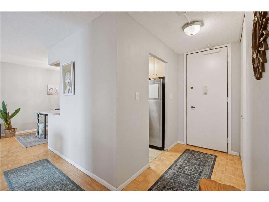 400 Groveland Avenue #910 Minneapolis MN 55403 6826751 image9