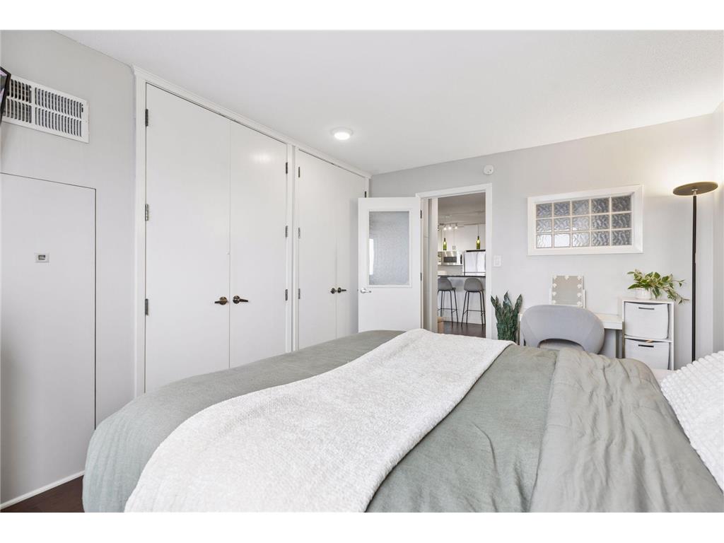 400 Groveland Avenue #914 Minneapolis MN 55403 7033680 image16