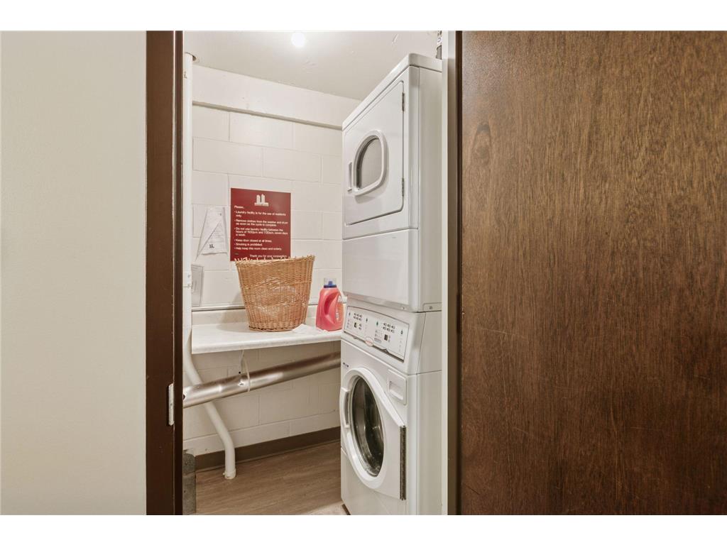 400 Groveland Avenue #914 Minneapolis MN 55403 7033680 image36