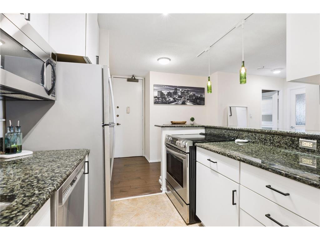 400 Groveland Avenue #914 Minneapolis MN 55403 7033680 image4