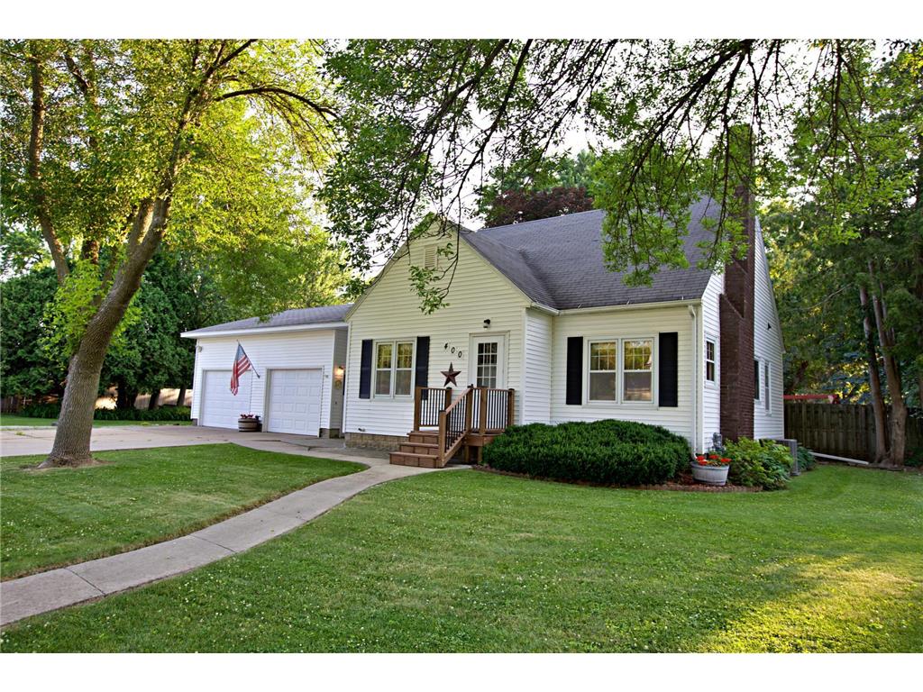 400 Highland Street West Concord MN 55985 6392045 image1
