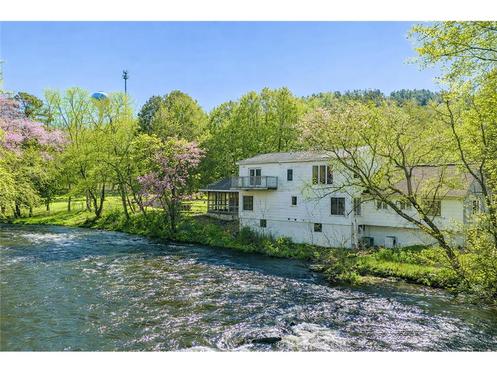 400 Hill Avenue Star Prairie WI 54026 - Apple River 7032444 image3