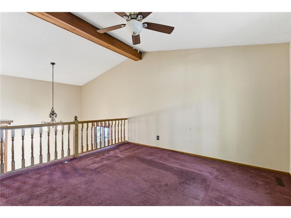 400 Interlachen Road Burnsville MN 55306 7083206 image12