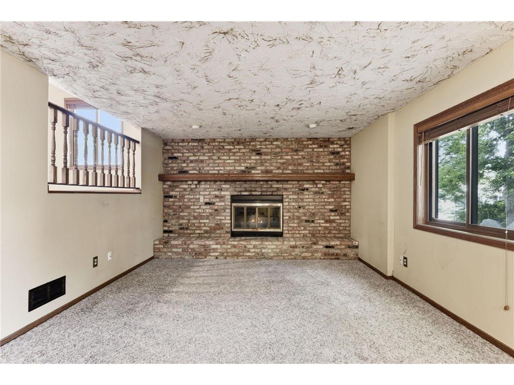 400 Interlachen Road Burnsville MN 55306 7083206 image22