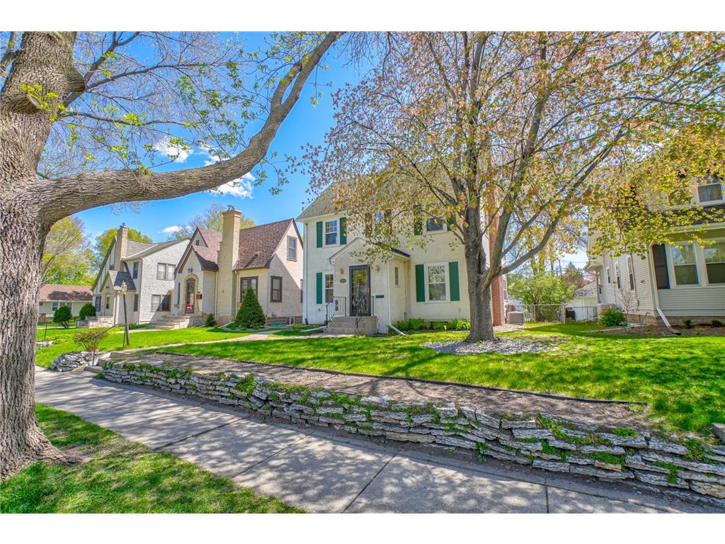 400 Macalester Street Saint Paul MN 55105 6823605 image1