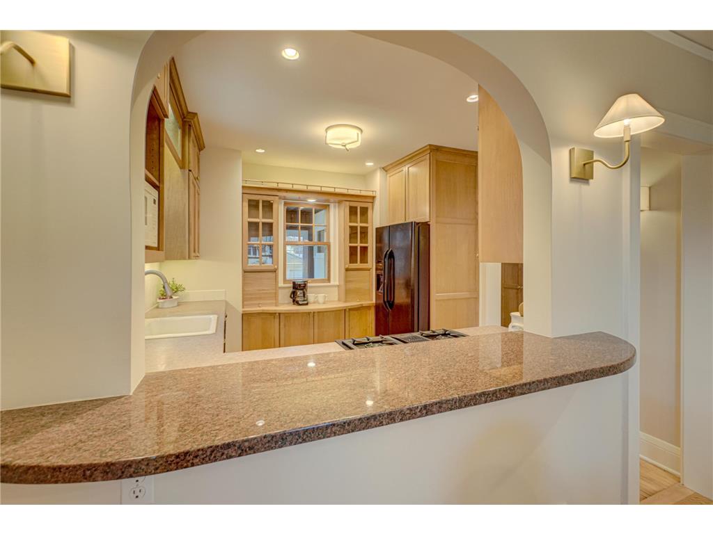 400 Macalester Street Saint Paul MN 55105 6823605 image10