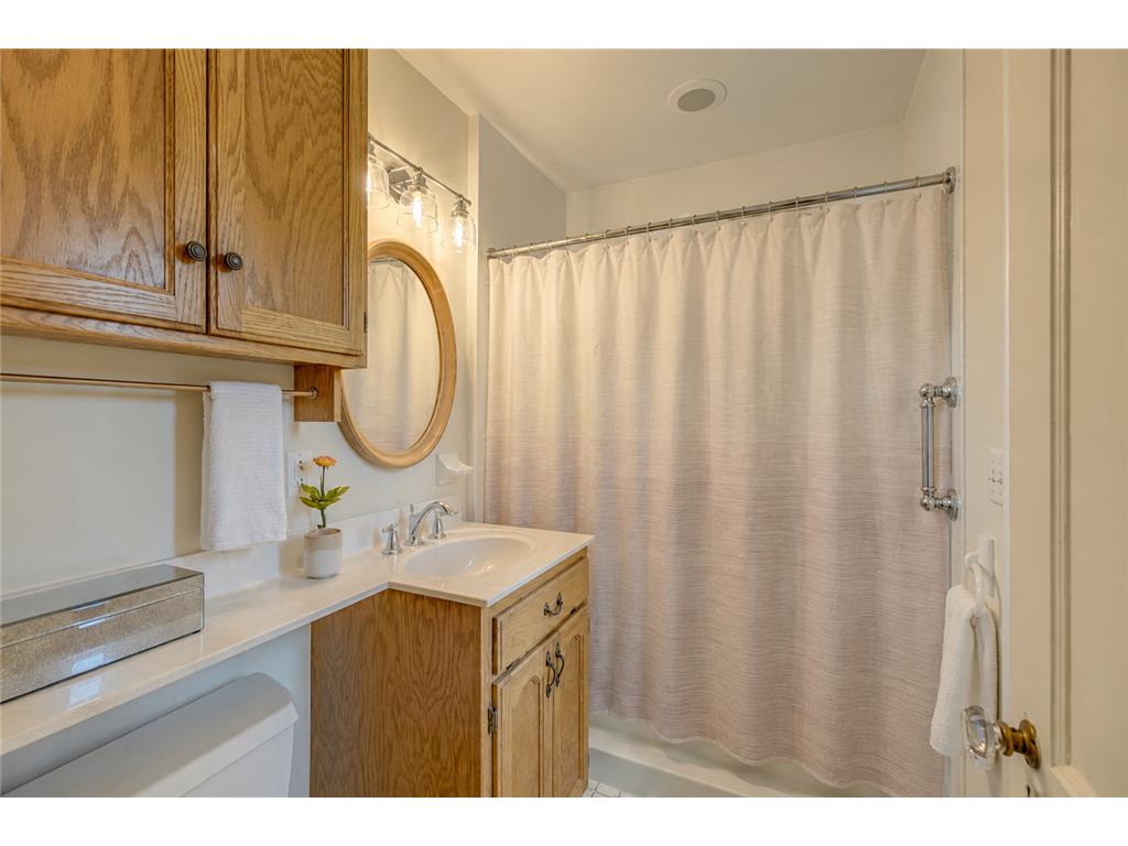 400 Macalester Street Saint Paul MN 55105 6823605 image22