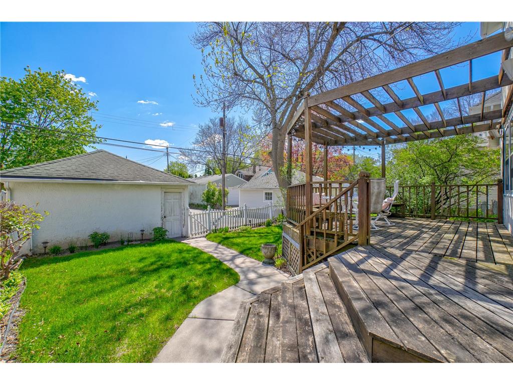 400 Macalester Street Saint Paul MN 55105 6823605 image30