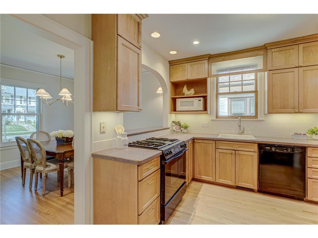 400 Macalester Street Saint Paul MN 55105 6823605 image7