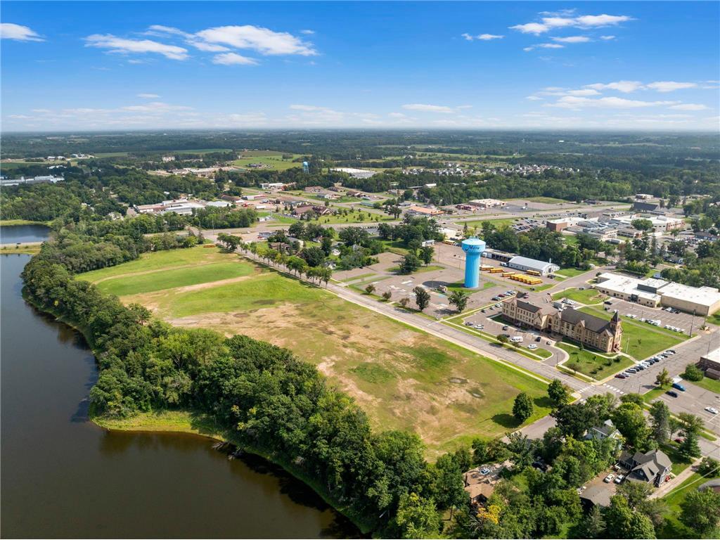 400 Maple Ave E Mora MN 55051 - Mora 6781831 image24