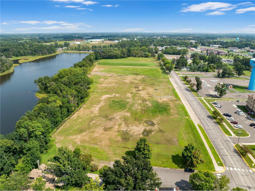 400 Maple Ave E Mora MN 55051 - Mora 6781831 image9