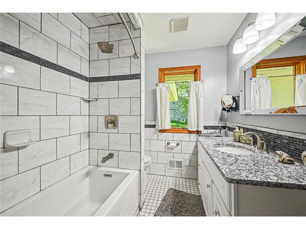 400 Milbert Road Minnetonka MN 55305 7078588 image16