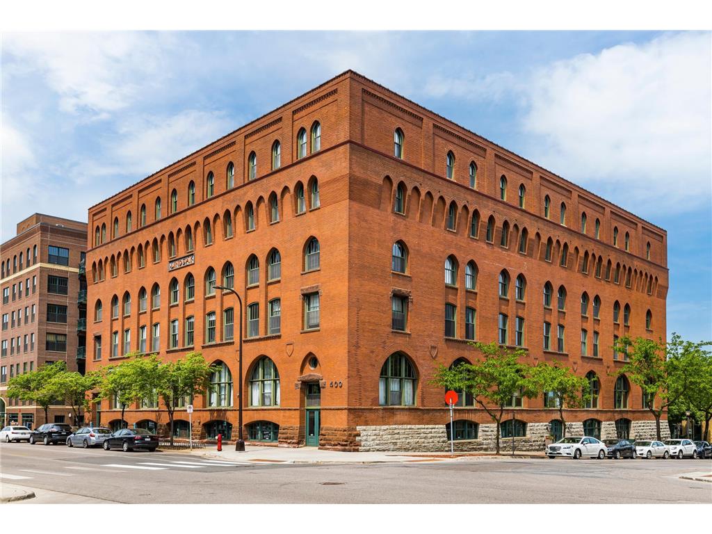 400 N 1st Street 210, Minneapolis, MN, 55401 MLS 6393137 Edina Realty