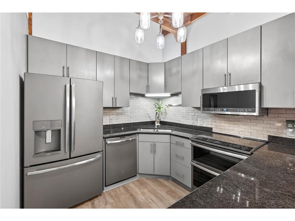 400 N 1st Street #611 Minneapolis MN 55401 6818067 image2