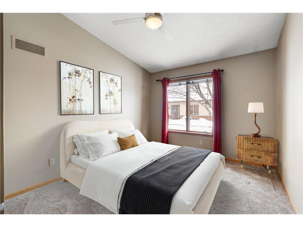 400 Oakland Place NE #9 Austin MN 55912 6826009 image24