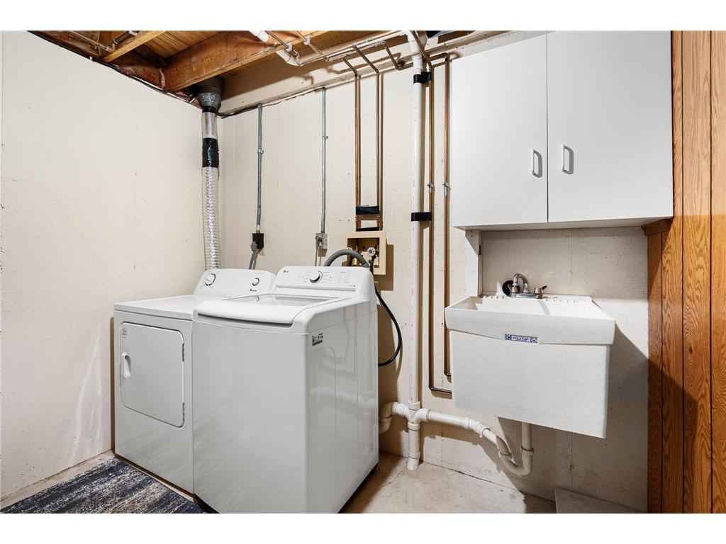 400 Oakland Place NE #9 Austin MN 55912 6826009 image30