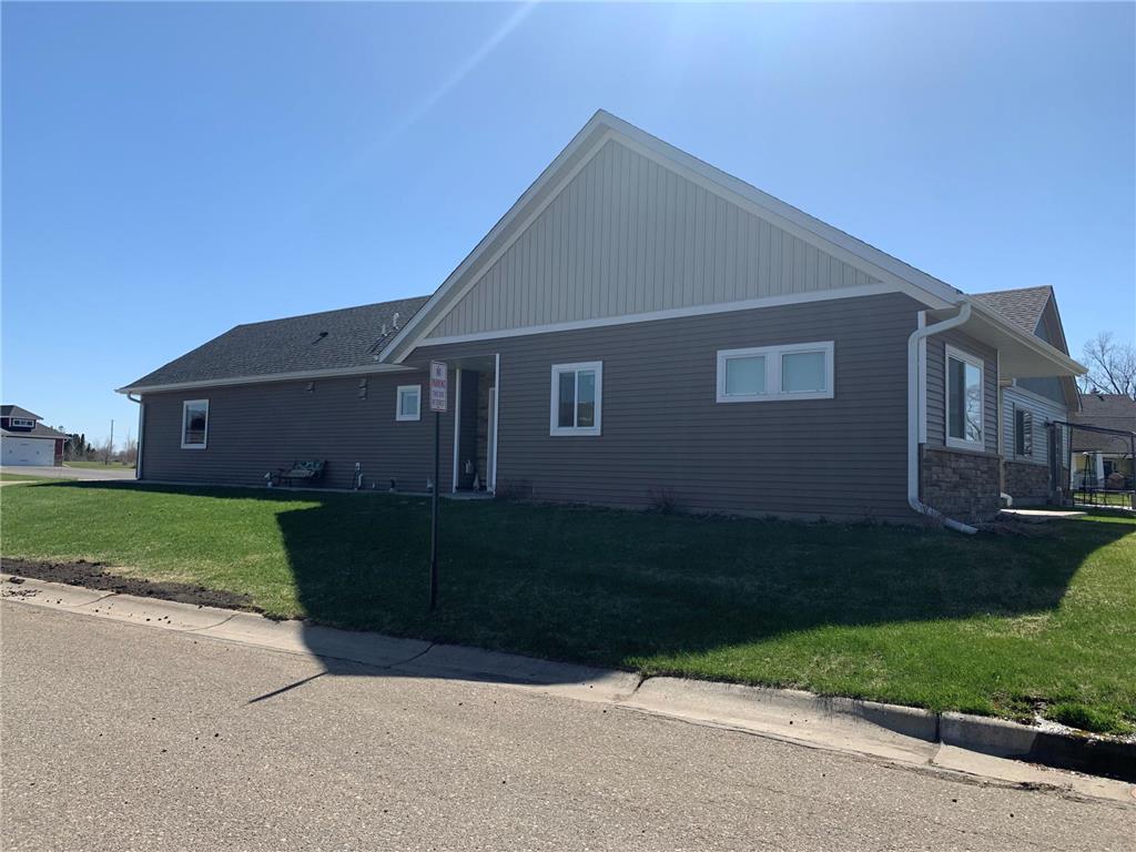 400 Pintail Circle, Annandale, MN 55302 MLS 6327310 Edina Realty